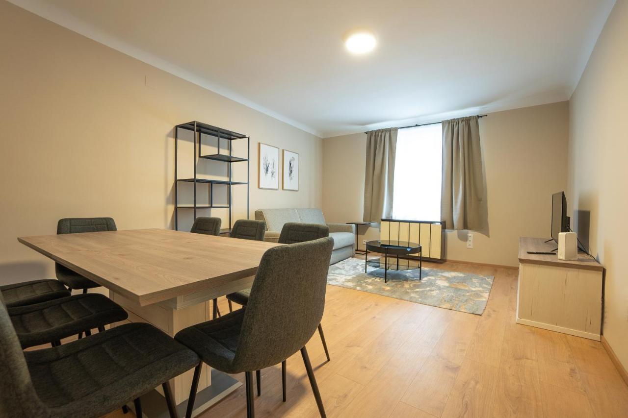 A 2-Bedroom Apartment With A King-Size Bed And A Balcony Is Located Just A 15-Minute Walk From Stephansplatz. Vídeň Exteriér fotografie