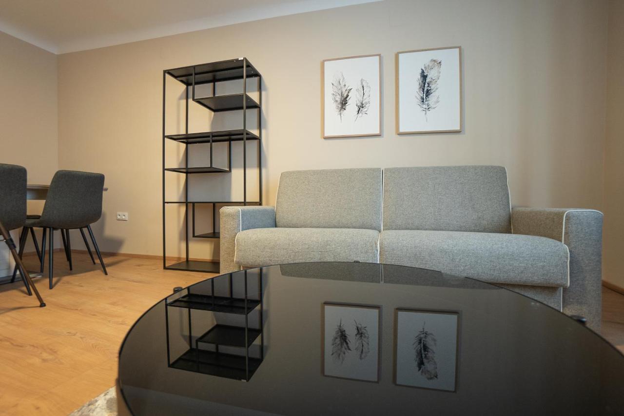 A 2-Bedroom Apartment With A King-Size Bed And A Balcony Is Located Just A 15-Minute Walk From Stephansplatz. Vídeň Exteriér fotografie