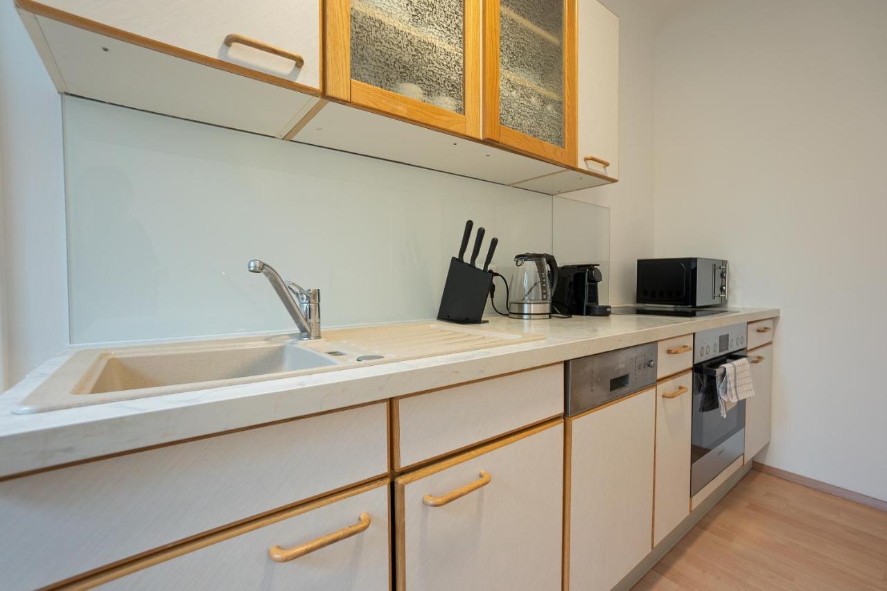 A 2-Bedroom Apartment With A King-Size Bed And A Balcony Is Located Just A 15-Minute Walk From Stephansplatz. Vídeň Exteriér fotografie