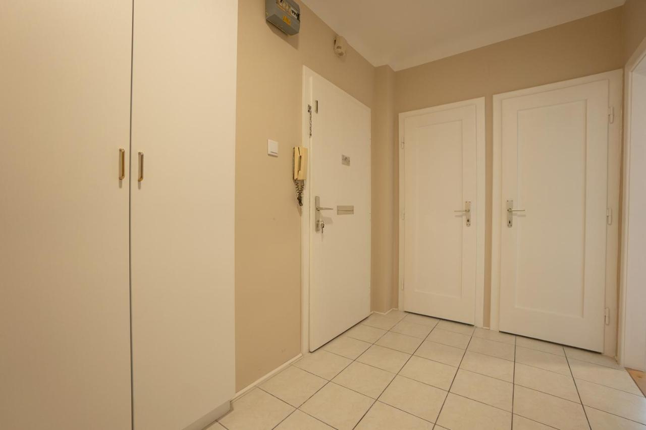 A 2-Bedroom Apartment With A King-Size Bed And A Balcony Is Located Just A 15-Minute Walk From Stephansplatz. Vídeň Exteriér fotografie